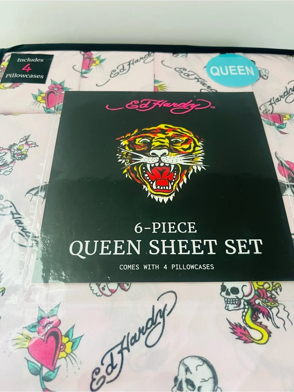 Ed Hardy Pink Queen Size Sheet Set DEH Bunny Skull & Crossbones Heart Flower Bat